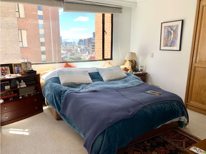 Apartamento de 3 alcobas en venta en Santa Barbara, Bogotá, 219 m² · foto 16 de 24