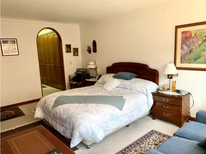 Apartamento de 3 alcobas en venta en Santa Barbara, Bogotá, 219 m² · foto 19 de 24