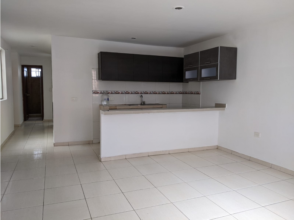 Casa en venta en San Fernando, Bogotá · foto 2 de 13
