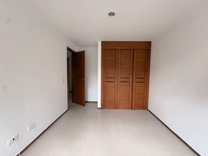 Apartamento de 3 alcobas en arriendo en Vegas De La Doctora, Sabaneta, 99 m² · foto 8 de 15