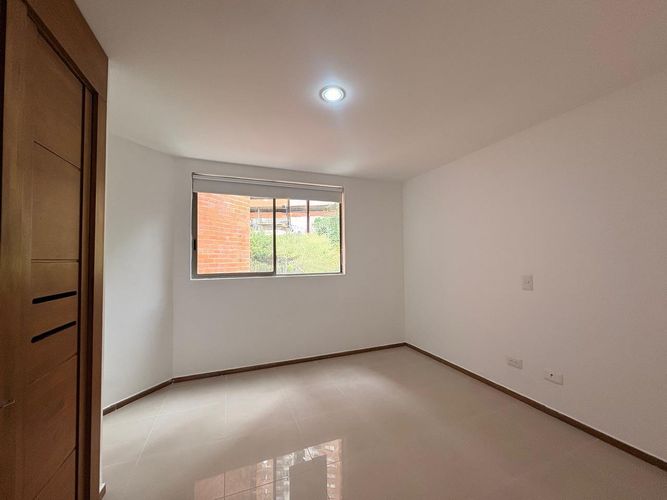 Apartamento de 3 alcobas en arriendo en Vegas De La Doctora, Sabaneta, 99 m² · foto 12 de 15
