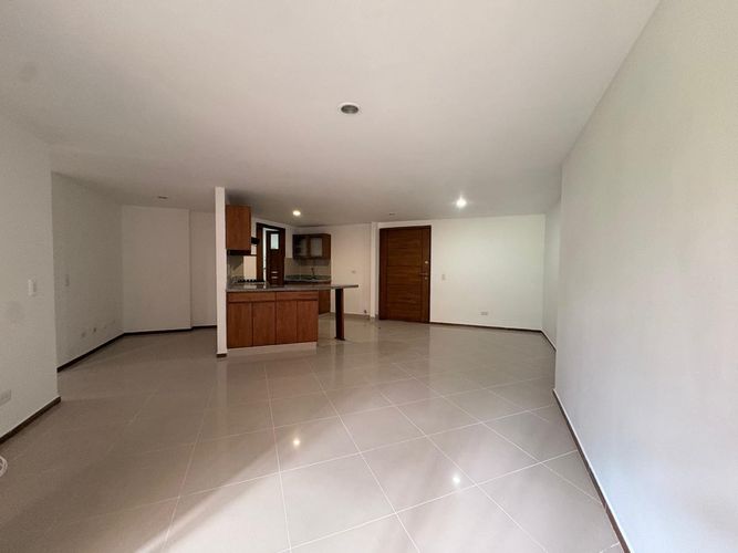 Apartamento de 3 alcobas en arriendo en Vegas De La Doctora, Sabaneta, 99 m² · foto 7 de 15