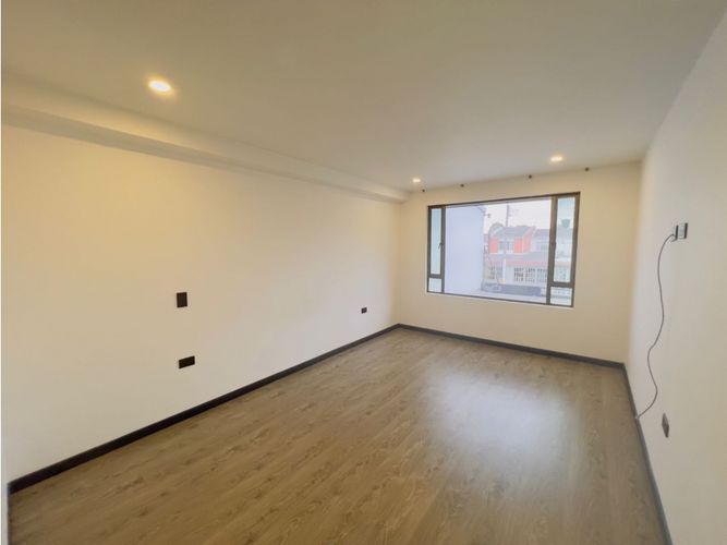 Casa de 5 alcobas en venta en Carvajal, Bogotá, 242 m² · foto 13 de 24