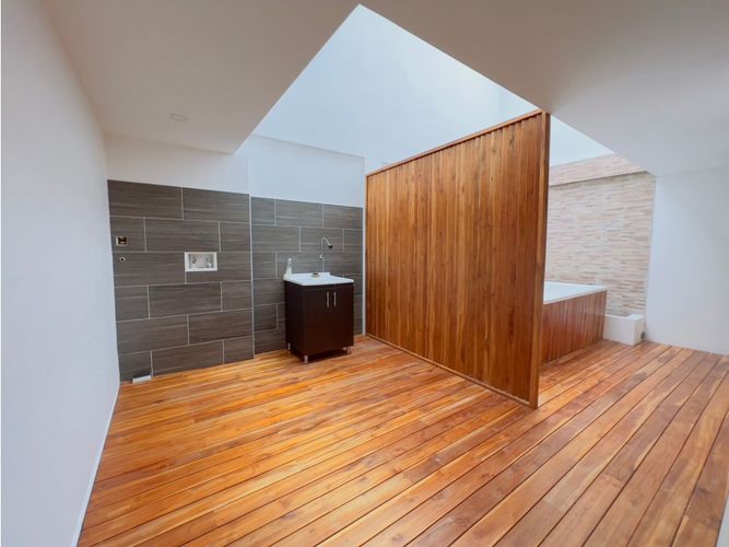 Casa de 5 alcobas en venta en Carvajal, Bogotá, 242 m² · foto 16 de 24