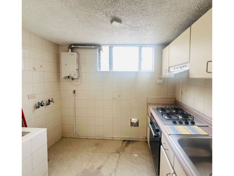 Apartamento en venta en El Contador, Bogotá · foto 14 de 18