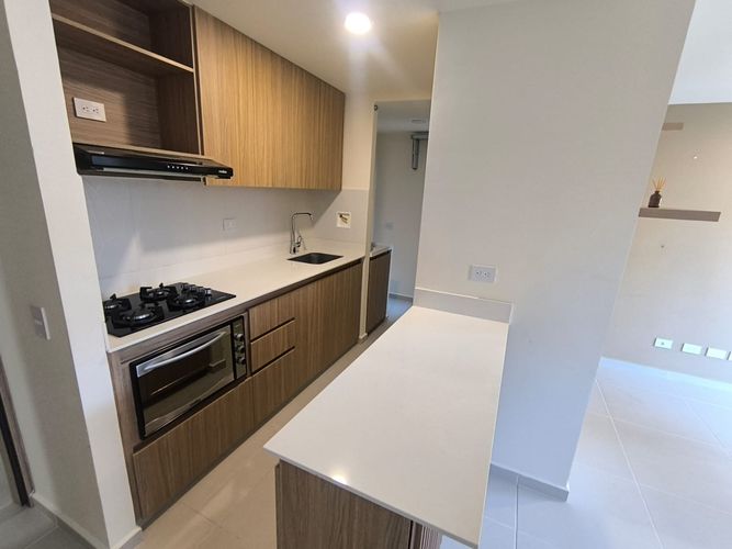 Apartamento de 3 alcobas en venta en Loma De La Doctora, Sabaneta, 62 m² · foto 3 de 24