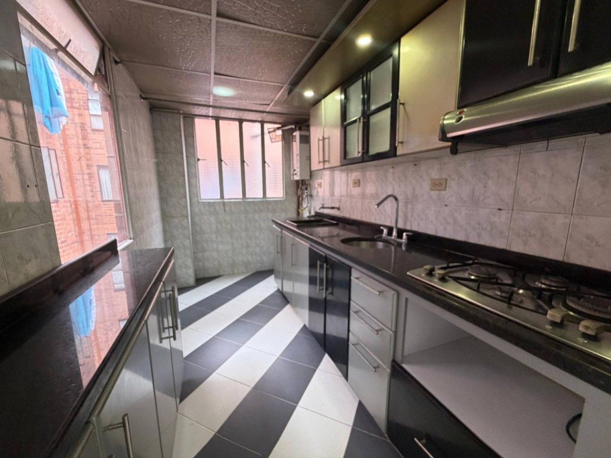 Apartamento en venta en Engativá, Bogotá · foto 6 de 18