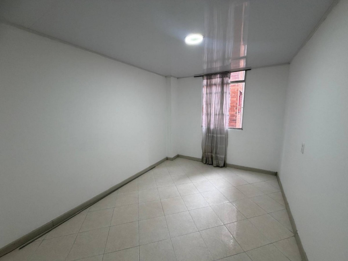 Apartamento en venta en Engativá, Bogotá · foto 15 de 18