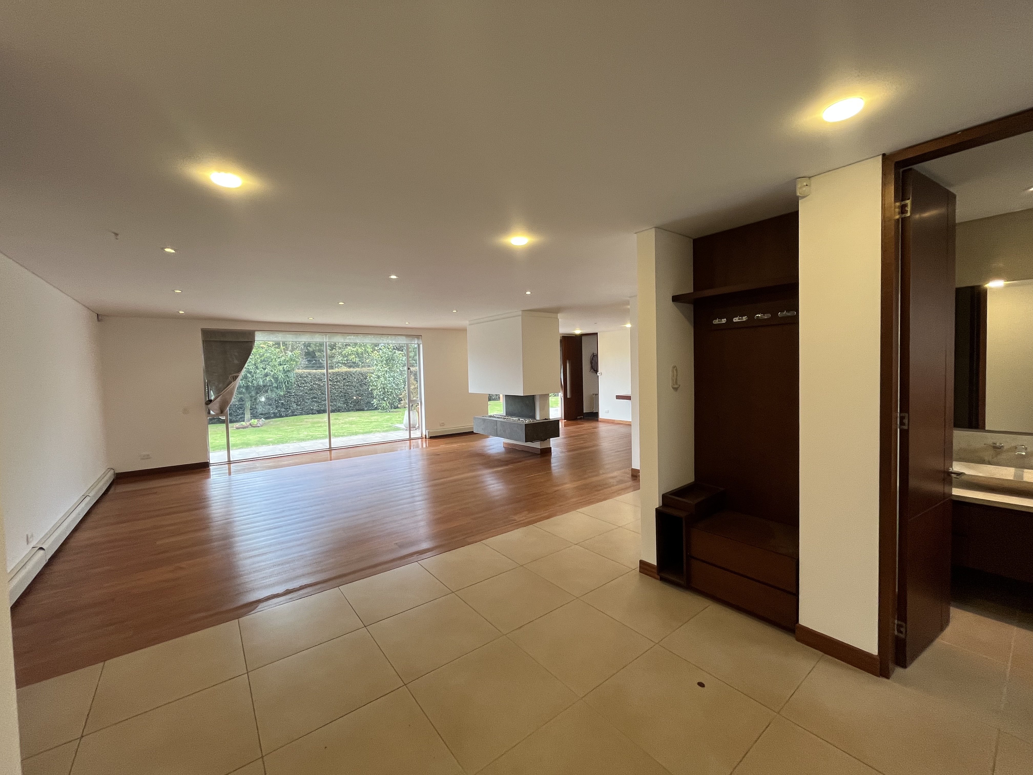 Casa en venta en Guaymaral, Bogotá · foto 9 de 24