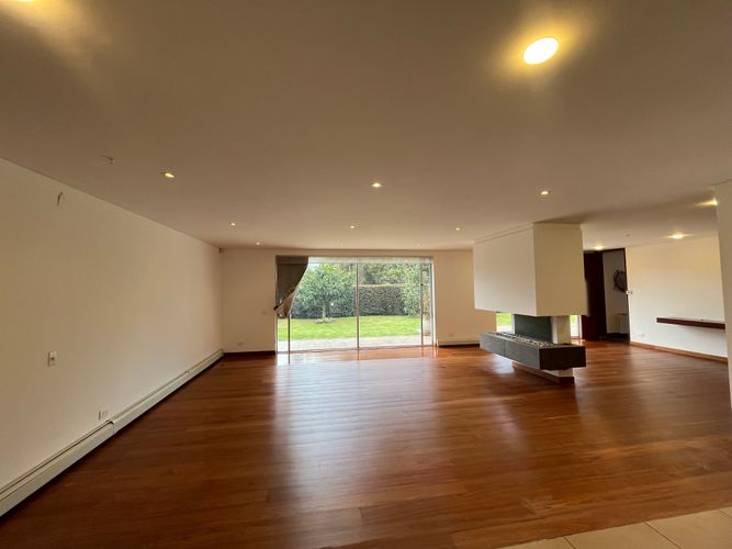Casa en arriendo en Guaymaral, Bogotá · foto 9 de 22