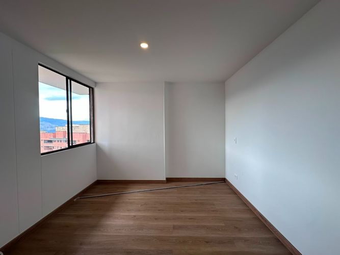 Apartamento de 2 alcobas en arriendo en El Poblado, Medellín, 70 m² · foto 9 de 17