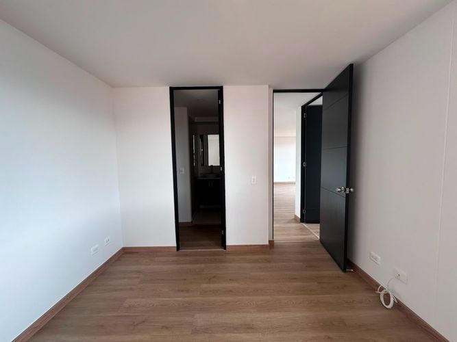 Apartamento de 2 alcobas en arriendo en El Poblado, Medellín, 70 m² · foto 11 de 17