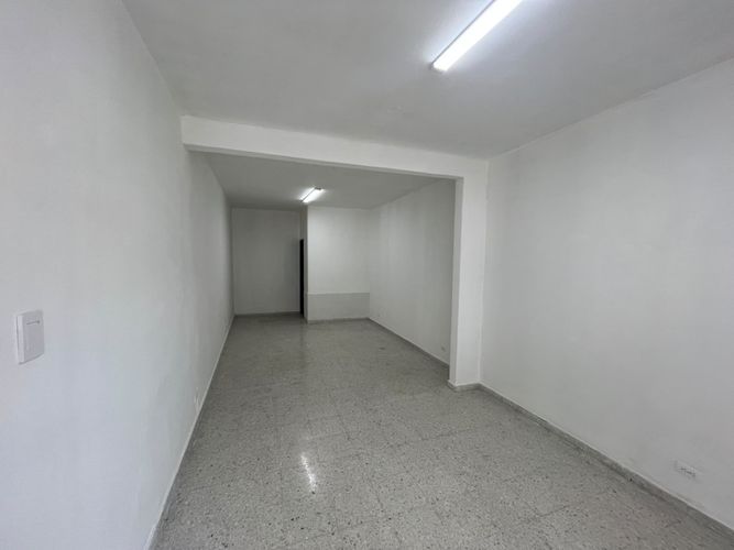 Local en arriendo en Central, Palmira, 50 m² · foto 2 de 9