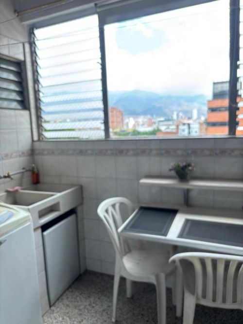 Apartamento de 4 alcobas en venta en San Joaquin, Medellín, 136 m² · foto 17 de 24