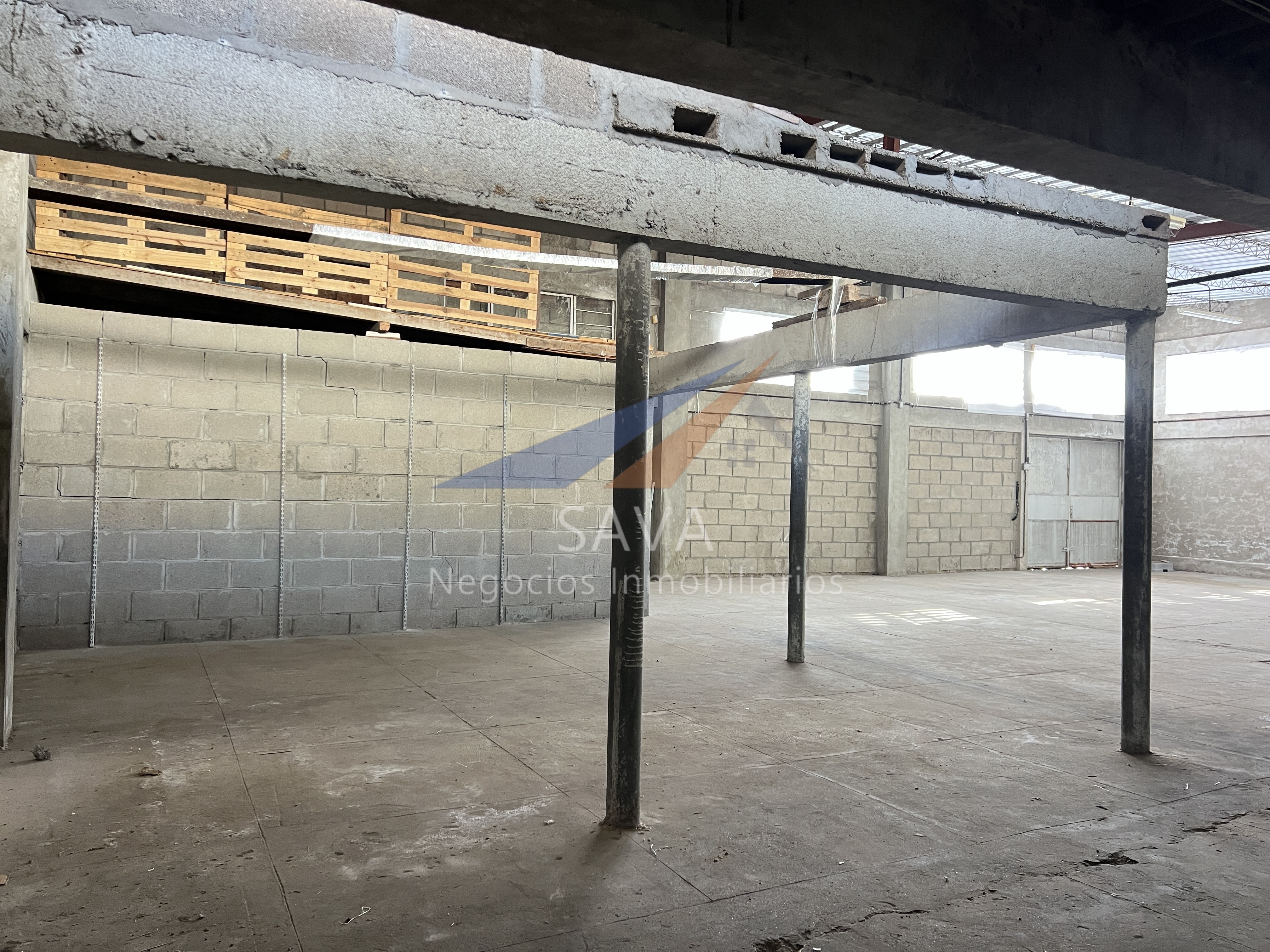 Alquiler Galpón 170 M² en La Unión! A Pasos de 8 de Octubre. · Foto 8