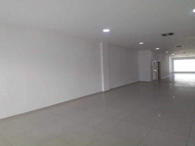 Local en arriendo en Bocagrande, Cartagena, 90 m² · foto 3 de 9