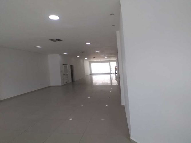 Local en arriendo en Bocagrande, Cartagena, 90 m² · foto 4 de 9