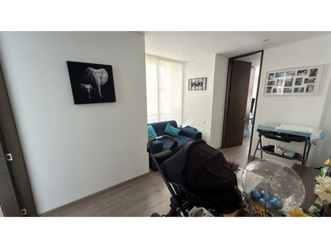 Apartaestudio en venta en Santa Barbara, Bogotá, 112 m² · foto 4 de 5