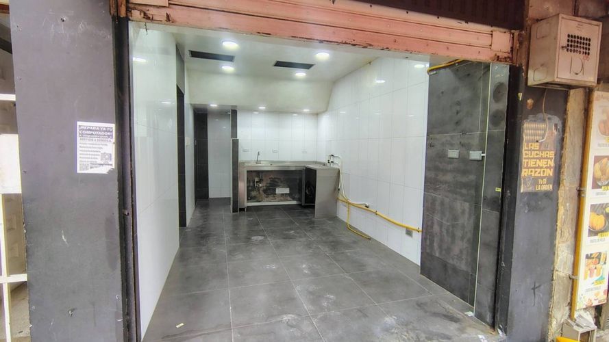 Local en arriendo en Boston, Medellín, 20 m² · foto 3 de 16