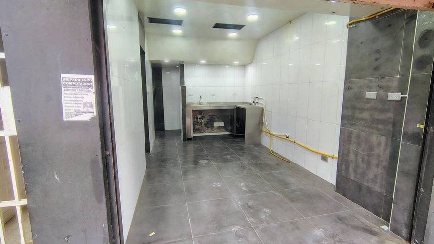 Local en arriendo en Boston, Medellín, 20 m² · foto 5 de 16