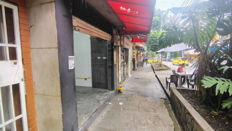 Local en arriendo en Boston, Medellín, 20 m² · foto 13 de 16