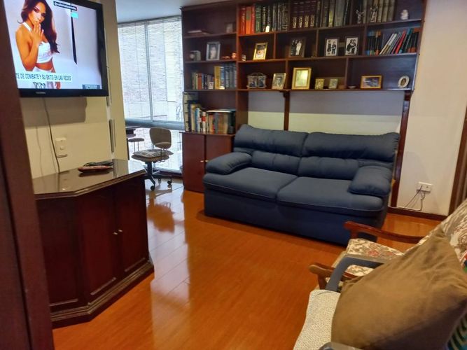 Apartamento de 3 alcobas en venta en Chico, Bogotá, 130 m² · foto 15 de 24