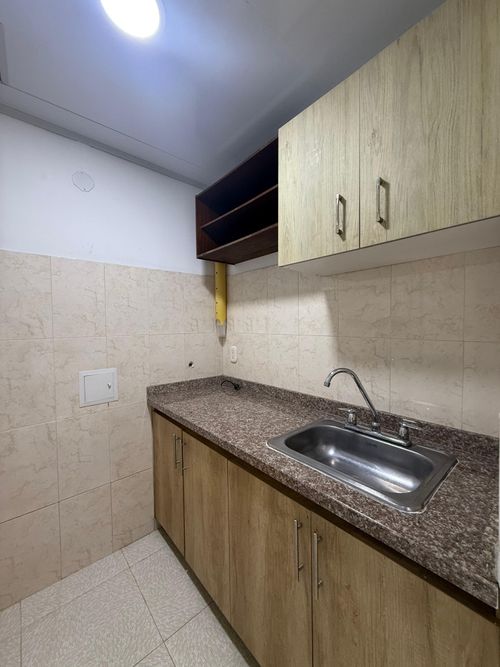 Local en arriendo en Alarcon, Bucaramanga, 96 m² · foto 2 de 4