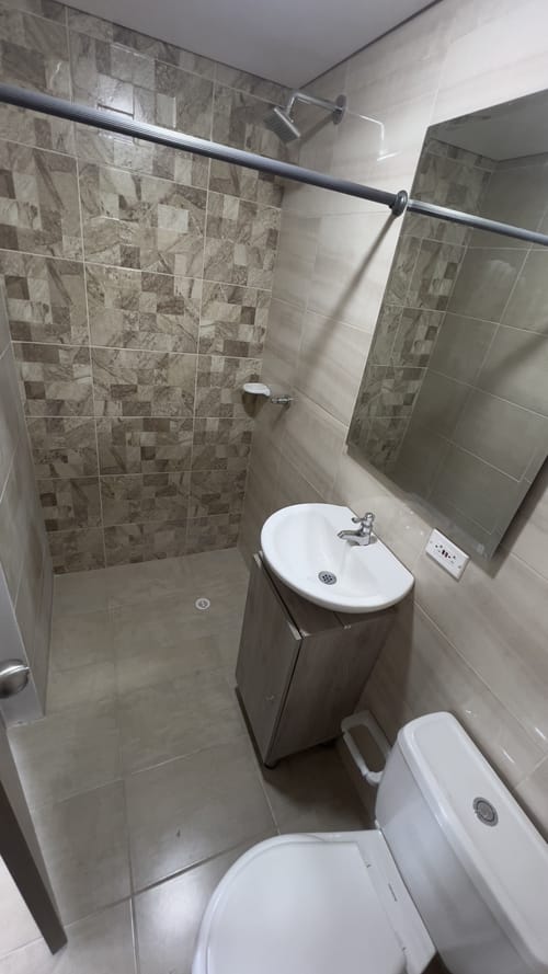 Apartamento de 2 alcobas en arriendo en Picaleña Y Mirolindo, Ibagué, 56 m² · foto 10 de 17