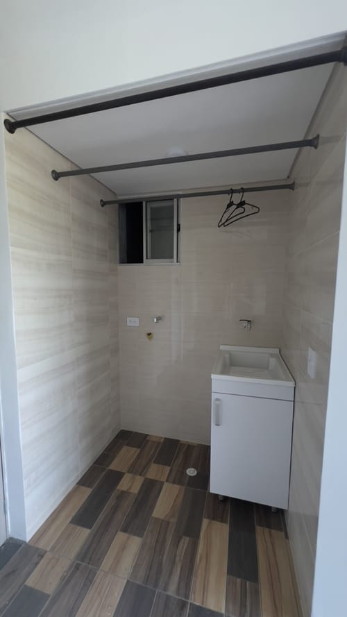 Apartamento de 2 alcobas en arriendo en Picaleña Y Mirolindo, Ibagué, 56 m² · foto 14 de 17