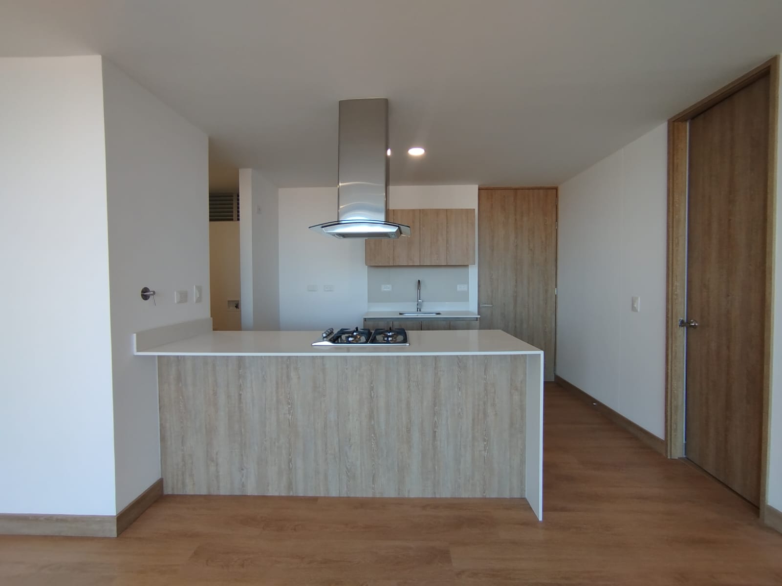 Apartamento en arriendo en Centro, Rionegro · foto 2 de 14
