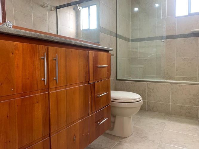 Apartamento de 3 alcobas en arriendo en San Lucas, Medellín, 100 m² · foto 15 de 17