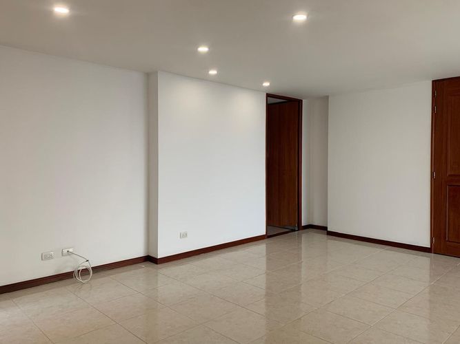 Apartamento de 3 alcobas en arriendo en San Lucas, Medellín, 100 m² · foto 9 de 17