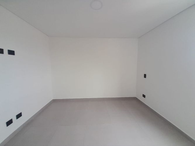 Apartamento de 2 alcobas en arriendo en Granada, Medellín, 73 m² · foto 10 de 19