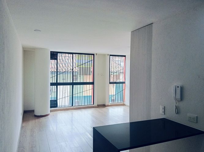 Apartaestudio en venta en Belen, Bogotá, 32 m² · foto 2 de 16