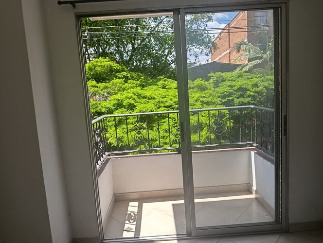 Apartamento de 2 alcobas en arriendo en Lorena, Medellín, 70 m² · foto 2 de 11