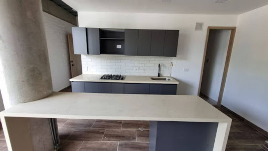 Apartamento de 2 alcobas en arriendo en Noel, Medellín, 75 m² · foto 2 de 13