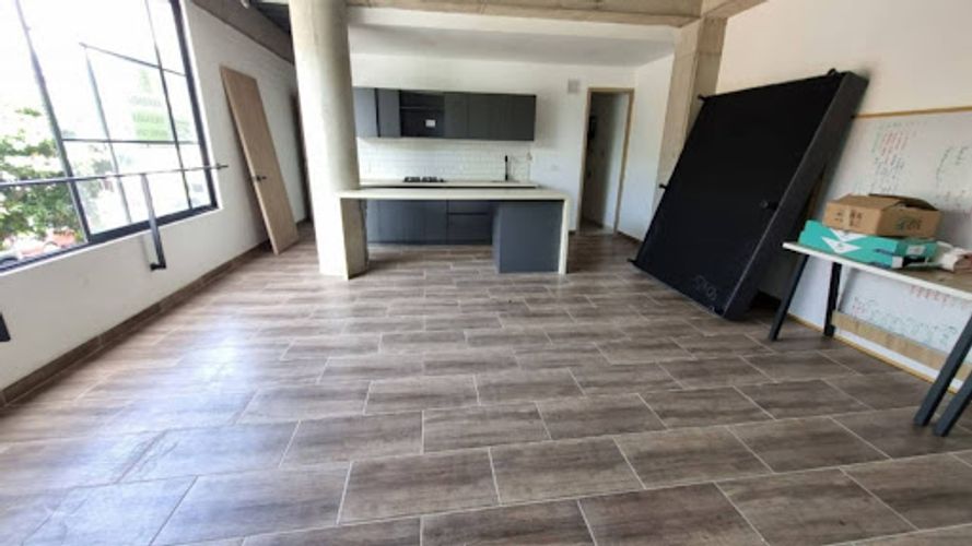 Apartamento de 2 alcobas en arriendo en Noel, Medellín, 75 m² · foto 4 de 13