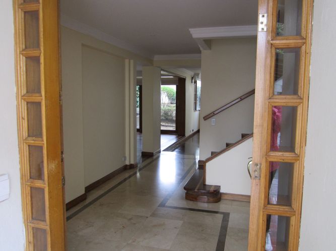 Casa de 5 alcobas en venta en Calatrava, Bogotá, 271 m² · foto 6 de 24