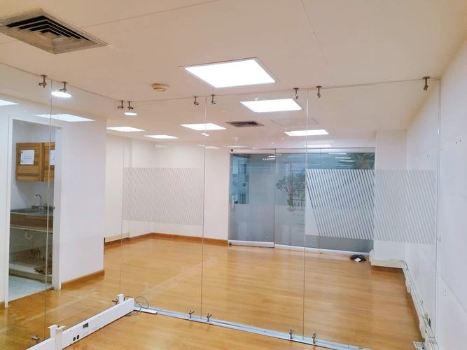 Oficina en arriendo en El Poblado, Medellín, 65 m² · foto 9 de 11