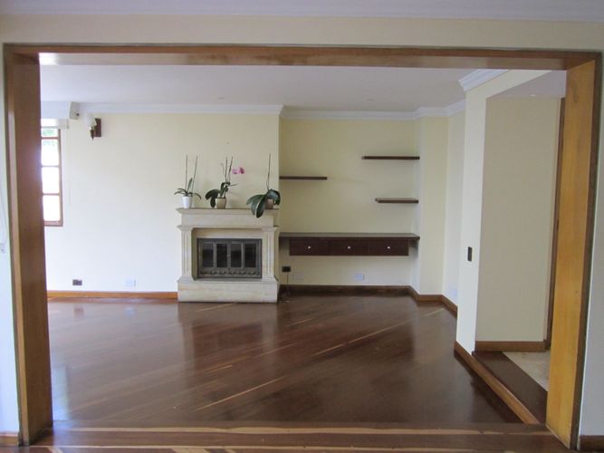 Casa de 5 alcobas en venta en Calatrava, Bogotá, 271 m² · foto 17 de 24