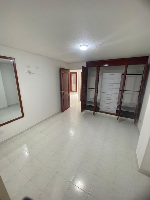 Apartamento de 3 alcobas en venta en San Francisco, Bucaramanga, 91 m² · foto 14 de 21