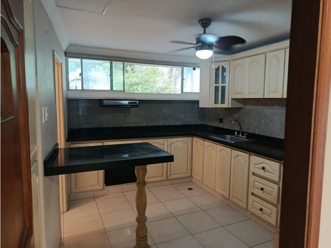 Casa de 3 alcobas en venta en Villa Santos, Barranquilla, 177 m² · foto 8 de 24