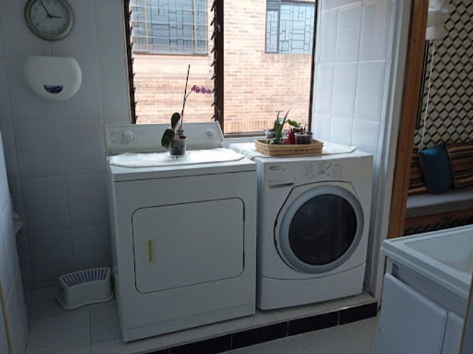 Apartamento de 6 alcobas en venta en Santa Barbara, Bogotá, 200 m² · foto 6 de 24