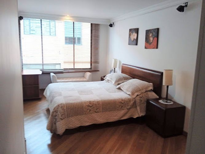 Apartamento de 6 alcobas en venta en Santa Barbara, Bogotá, 200 m² · foto 16 de 24