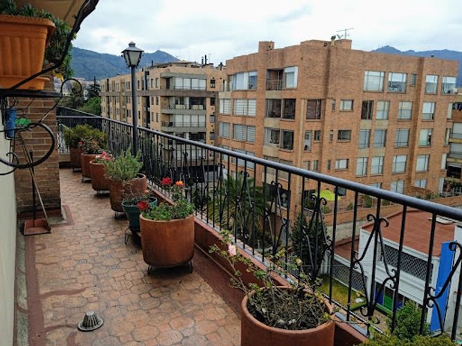 Apartamento de 6 alcobas en venta en Santa Barbara, Bogotá, 200 m² · foto 20 de 24