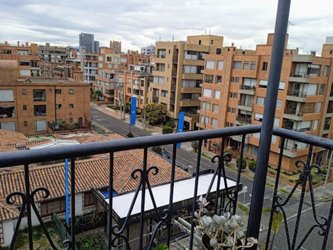 Apartamento de 6 alcobas en venta en Santa Barbara, Bogotá, 200 m² · foto 21 de 24