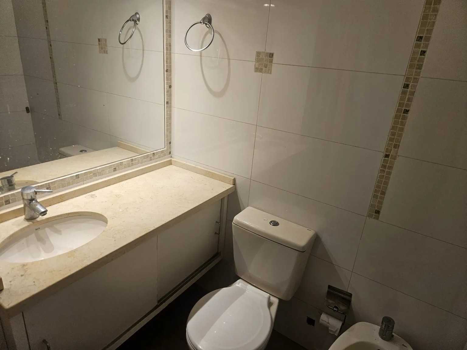 ALQUILER EN POCITOS DE 1  DORMITORIO, PISO 1 POR ESCALERA, LUMINOSO, PARRILLERO COMUN, GASTOS COMUNES BAJOS · Foto 9