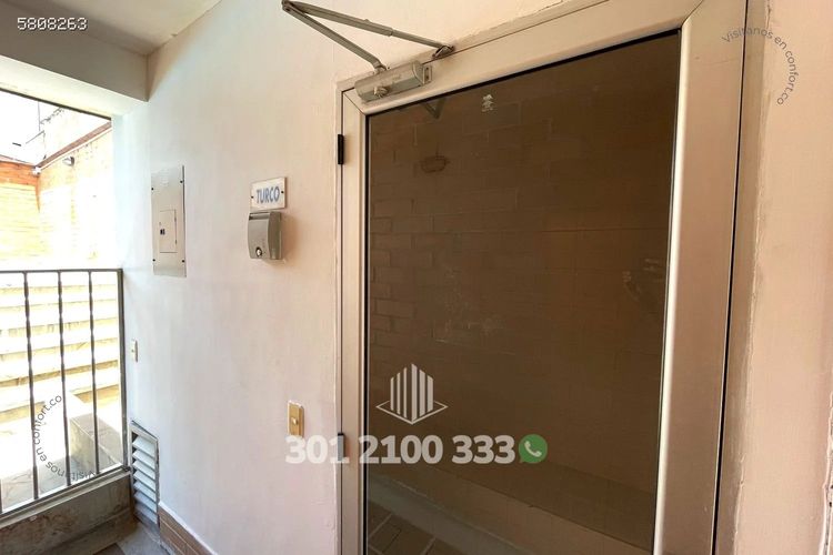 Apartamento de 3 alcobas en arriendo en Las Acacias, Medellín, 130 m² · foto 23 de 24