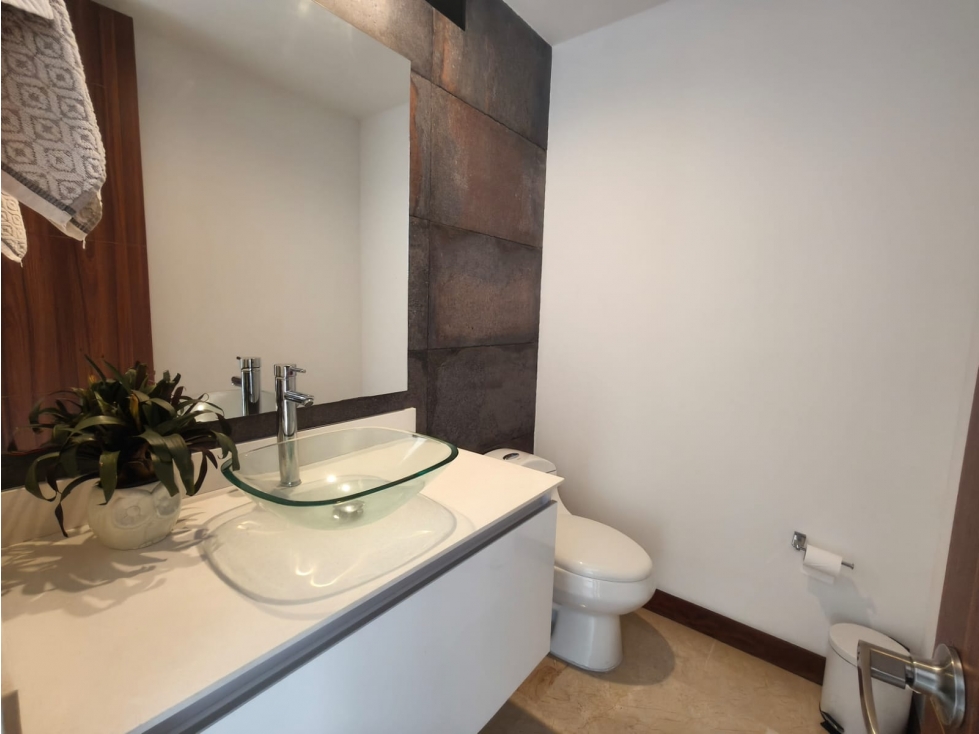 Apartamento en venta en El Tesoro, Medellín · foto 3 de 24