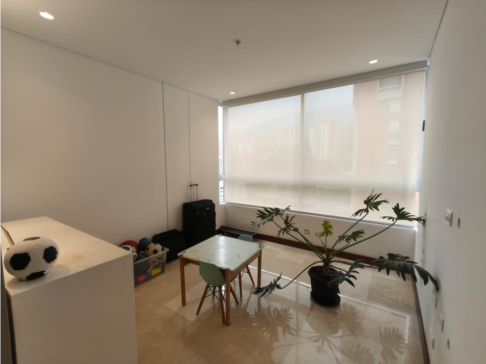 Apartamento en venta en El Tesoro, Medellín · foto 22 de 24